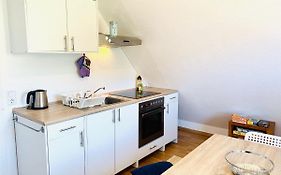 Ferienwohnung Liesel - Kueche, Bad, Wlan, 3 Schlafzimmer, Parkplatz